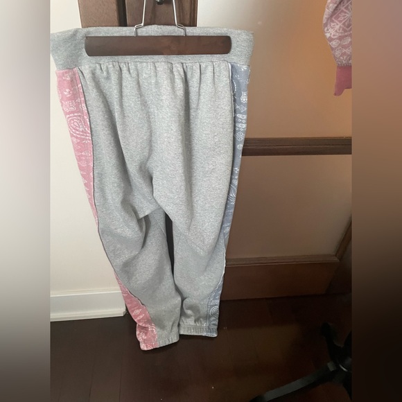 Vintage Havana Gray Boho Sweat Suit with batwing sleeves. Size medium. - Picture 8 of 11